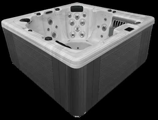 NS7L hot tub